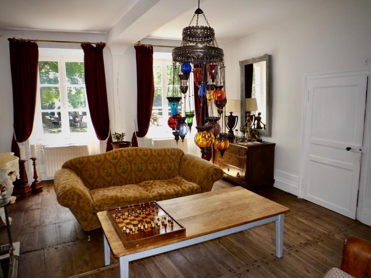 Domaine De Lalat - B&B With En-Suite Bathrooms All Rooms With Garden Views Montemboeuf ภายนอก รูปภาพ