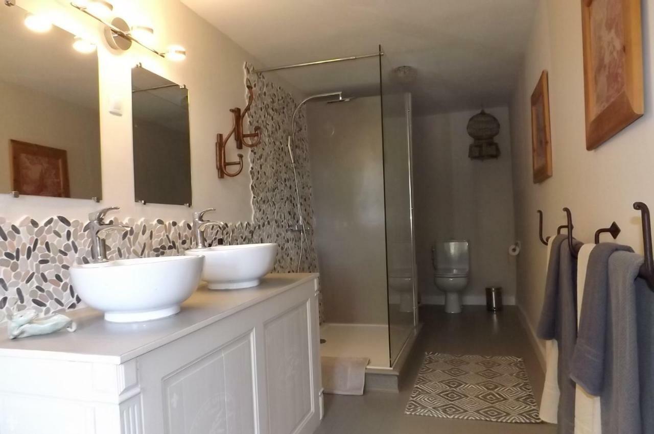 Domaine De Lalat - B&B With En-Suite Bathrooms All Rooms With Garden Views Montemboeuf ภายนอก รูปภาพ